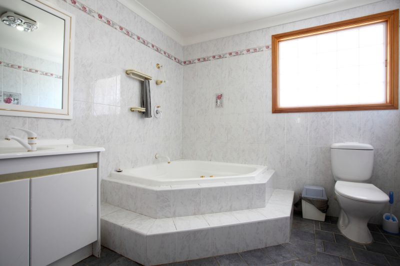 Cost of Bathtub Installation in Covington, KY